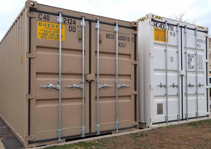 Une solution de stockage de mobiliers et de meubles sur mesure.